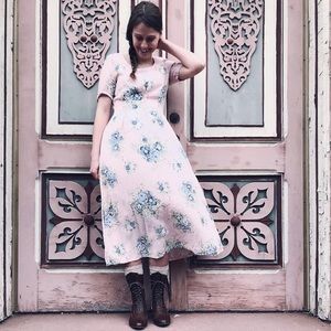 Vintage pink floral 90’s dress